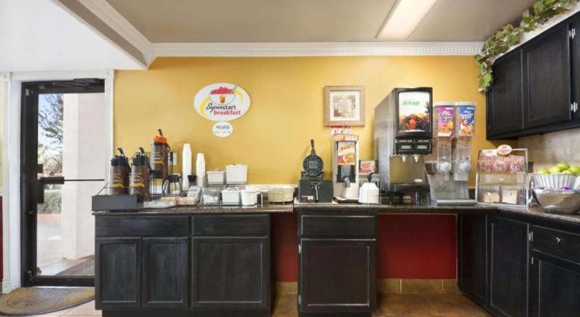 Super 8 By Wyndham Baton Rouge/I-12 Hotel Kültér fotó